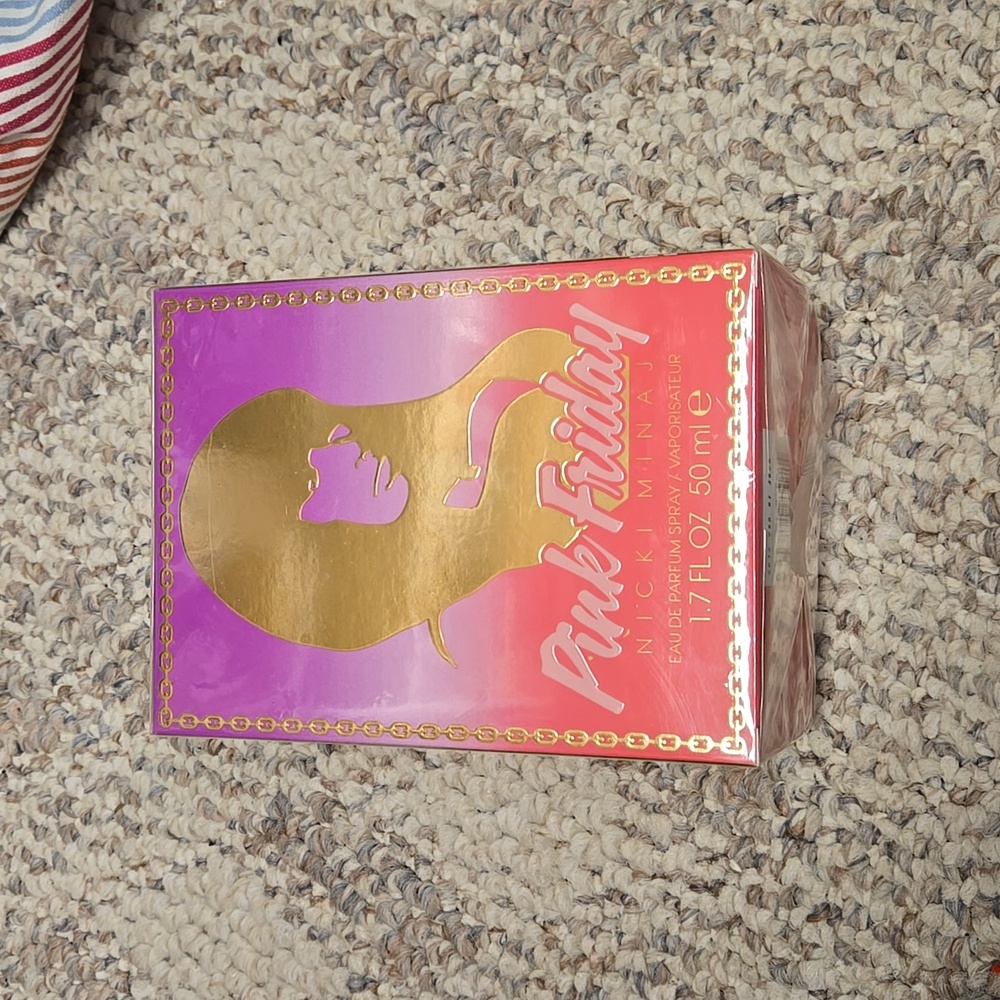 Nikki Minaj Pink Friday Perfume